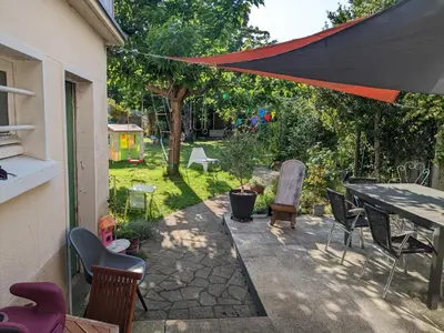 Jardin de l'établissement Chez Cléo