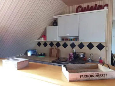 Cuisine ou kitchenette dans l'établissement Etage maison, accès indépendant