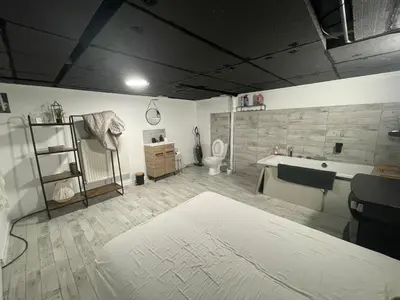 Un ou plusieurs lits dans un hébergement de l'établissement Home 5km circuit 24 hours of Le Mans, motoGP, 6 beds