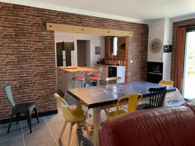 Cuisine ou kitchenette dans l'établissement Le 24’ Chrono