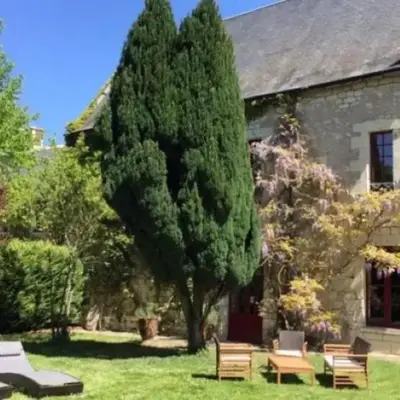 Gîte historique avec piscine privée