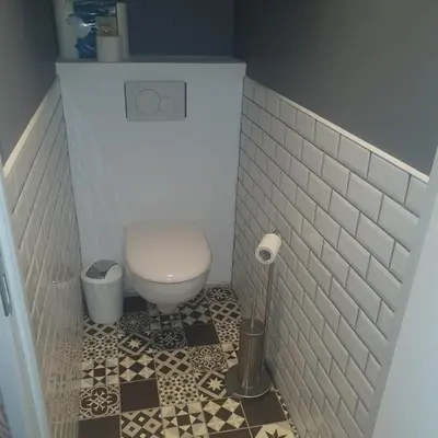 Salle de bains dans l'établissement Chambre dans maison proche 24h du mans
