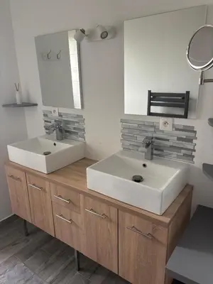 Plan de l'établissement Chambre privée à 10 min du circuit