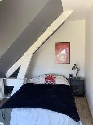 Un ou plusieurs lits dans un hébergement de l'établissement Chambres d hôtes proche pôle européen