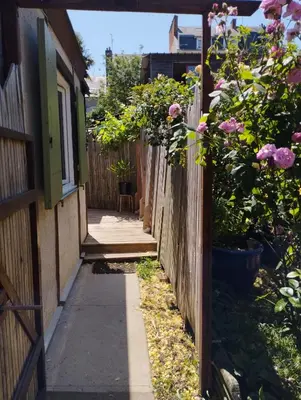 Jardin de l'établissement Maisonnette en hyper centre