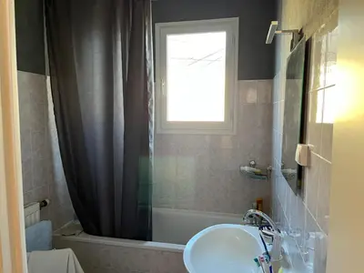 Salle de bains dans l'établissement Le Mans Kleber