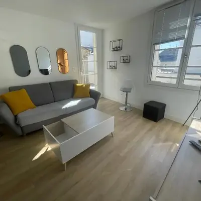 Bel appartement 6p Tours Centre