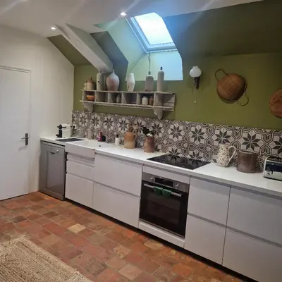 Cuisine ou kitchenette dans l'établissement Le gite de Montplaisir