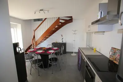 Cuisine ou kitchenette dans l'établissement Gite montgolfiere