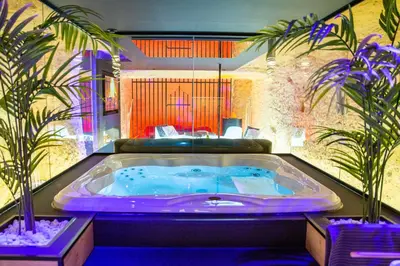 Plan de l'établissement OMIRA - Nuits d'exception & spa