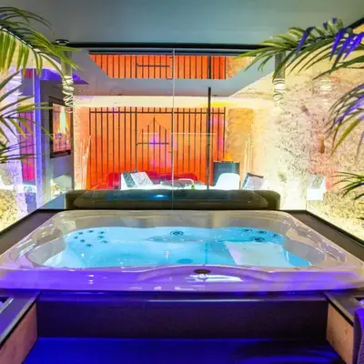 OMIRA - Nuits d'exception & spa