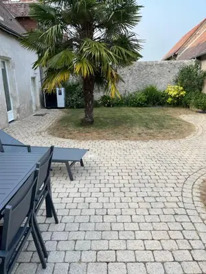 Jardin de l'établissement La Maison de Zoé