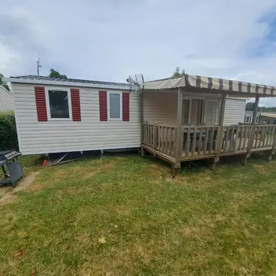 Mobilhome dans camping 4 étoiles