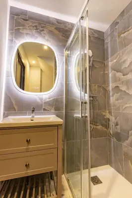 Salle de bains dans l'établissement L'Authentic