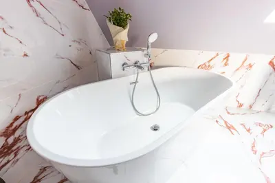 Salle de bains dans l'établissement La Suite Rubis