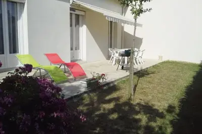 Jardin de l'établissement Location Duverger