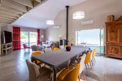 Coin salon dans l'établissement La Villa d'Elvine - Maison avec grand jardin
