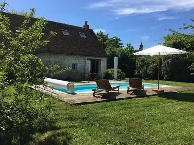 Piscine de l'établissement Longère avec piscine ou située à proximité