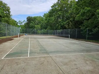 Tennis ou squash au sein de l'appartement ou à proximité