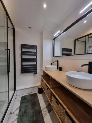 Salle de bains dans l'établissement Superbe duplex La Verrière chic, cosy et spacieux