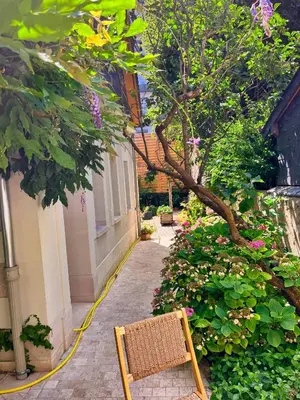 Jardin de l'établissement LE JARDIN DU VENDOME