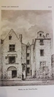 Plan de l'établissement Appartement de caractère au cœur du vieux Tours