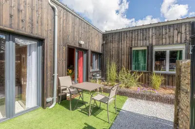 Jardin de l'établissement La Maison du Bois Brûlé 2 - Avec piscine partagée