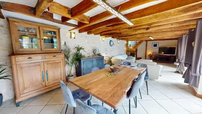 Coin salon dans l'établissement Maison 4 chambres coup de cœur