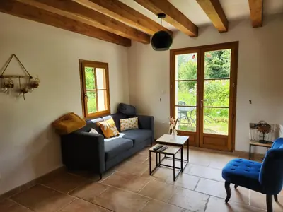 Coin salon dans l'établissement Jolie maison au calme