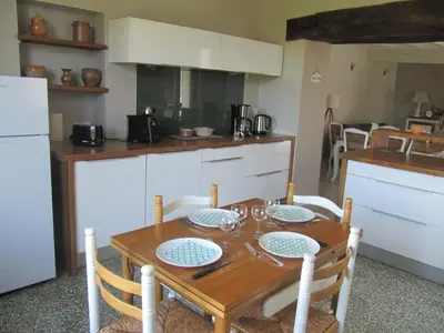 Cuisine ou kitchenette dans l'établissement Les Ecureuils 4 / 6 personnes
