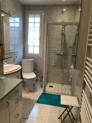 Salle de bains dans l'établissement Chez Annie