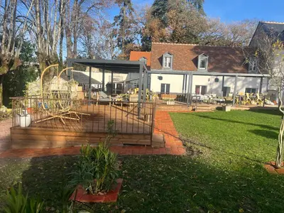 Jardin de l'établissement L'Écrin de l'Amour