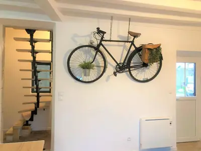 Vélo sur le terrain de l'établissement Caporizon-L'Atelier-Aux portes du chateau de Chambord ou dans les environs