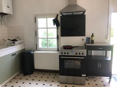 Cuisine ou kitchenette dans l'établissement Le charme de l'ancien au calme et à 8 min de Chenonceaux
