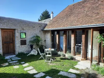 Jardin de l'établissement Gîte de charme - La Cure Pontlevoy