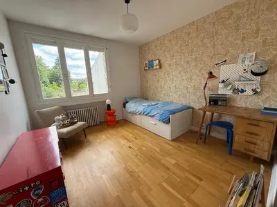 Un ou plusieurs lits dans un hébergement de l'établissement maison d'Adrien et Mathilde