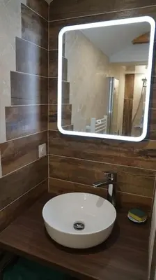 Salle de bains dans l'établissement Gîte Pétronille - pied à terre dans le saumurois