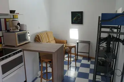 Cuisine ou kitchenette dans l'établissement Gîte Coco Studio à 20 km de Saumur