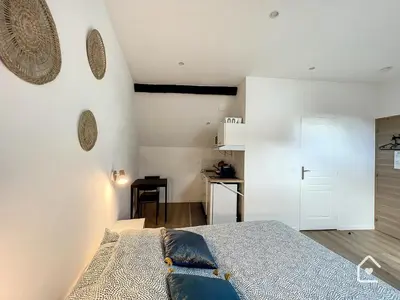 Cuisine ou kitchenette dans l'établissement Les studios d'Elina - Entrée autonome
