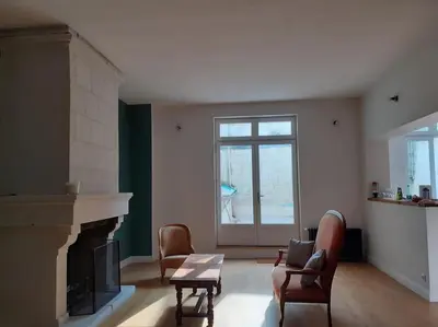 Coin salon dans l'établissement Très grande maison de ville au coeur de Saumur