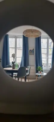 Plan de l'établissement Studio 4 personnes aux pieds du château de Blois avec expérience de dormir sous les aurores boréales