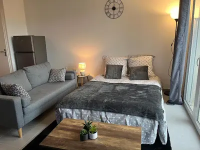 Un ou plusieurs lits dans un hébergement de l'établissement Calm in Tours - Appartement T2