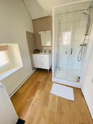 Salle de bains dans l'établissement Au cœur de Blois