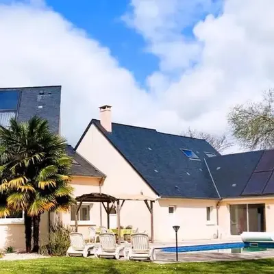 Villa Luxe Arnage aux portes du Circuit Piscine Chauffée