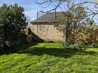 Jardin de l'établissement Gîte charmant proche des Châteaux de la Loire avec jardin privatif et parking. - FR-1-410-426