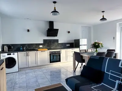 Cuisine ou kitchenette dans l'établissement Gîte L'Évasion Gelinoise