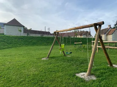 Aire de jeux pour enfants de l'établissement Gîte de la Forge, l'Atelier