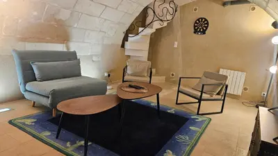 Coin salon dans l'établissement Duplex élégant Tours quais de Loire