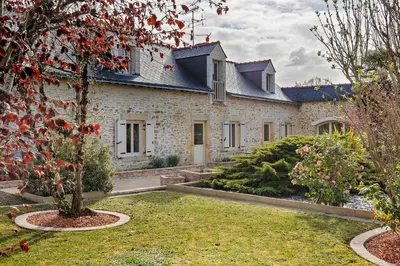 Jardin de l'établissement O'gîte Bleu pour 14 personnes