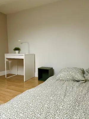 Un ou plusieurs lits dans un hébergement de l'établissement Appartement T1B place saint Anne